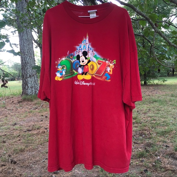 Walt Disney Men’s 2007 Shirt - Picture 1 of 4